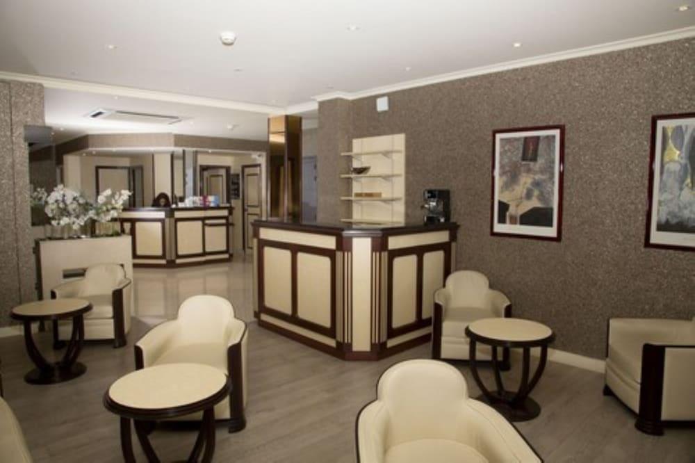 Best Western Select Hotel บูโลญบียองกูร์ ภายนอก รูปภาพ